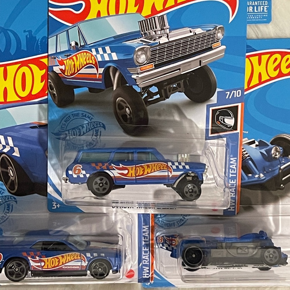 HOT WHEELS HW RACE TEAM